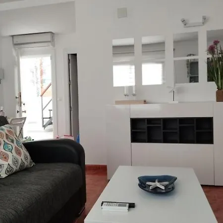 Lidia 1 Apartment, 1st Line Beach, 1 Bedroom 1bath Apartment