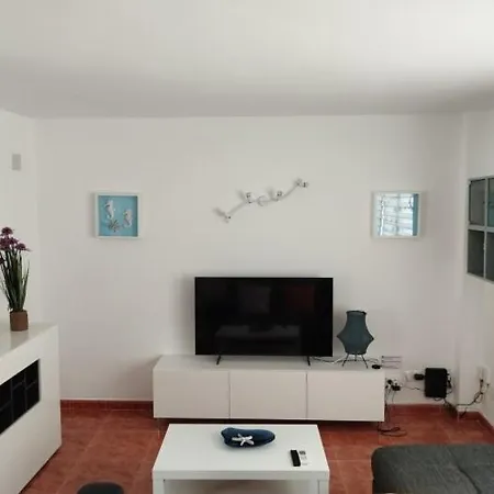 Lidia 1 Apartment, 1st Line Beach, 1 Bedroom 1bath Apartment Torremolinos