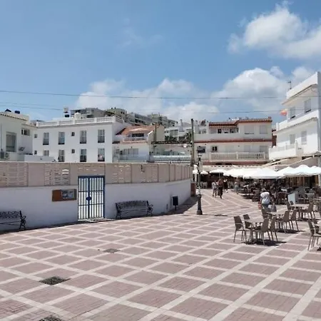 Lidia 1 Apartment, 1st Line Beach, 1 Bedroom 1bath * トレモリノス