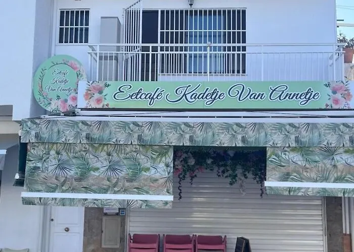 Lidia 1 Apartment, 1st Line Beach, 1 Bedroom 1bath * トレモリノス