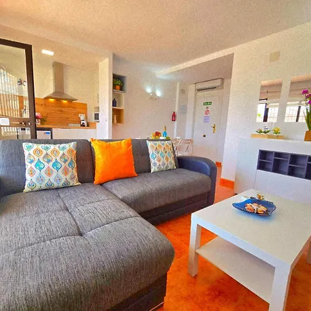 아파트 Lidia 1 Apartment, 1st Line Beach, 1 Bedroom 1bath