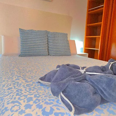 Lidia 1 Apartment, 1st Line Beach, 1 Bedroom 1bath 아파트 토레몰리노스